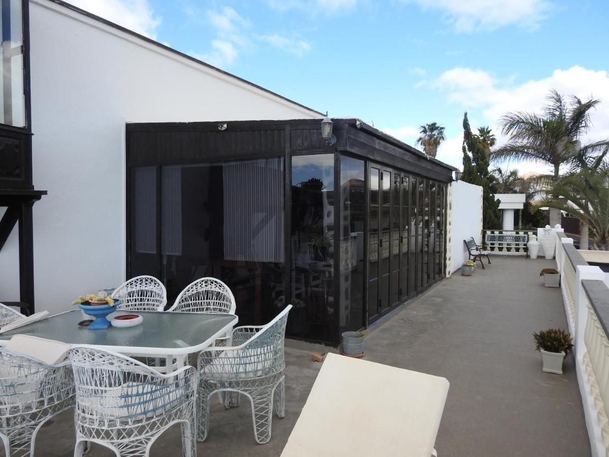 Habitaciones Doña Cris Puerto del Carmen  Esterno foto