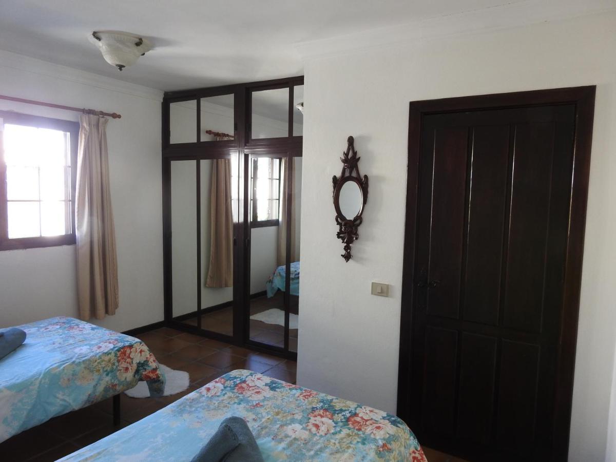 Habitaciones Doña Cris Puerto del Carmen  Esterno foto